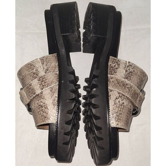 Aerosoles Lima Leather Chunky Lug Soles Slide Sandals Black/ Taupe Snake Size l0 - Picture 3 of 6